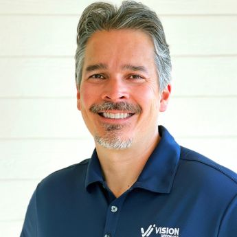 Headshot of Derrick Delliquadri